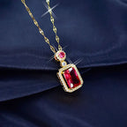 قلادة روح الزمرد الحمراء